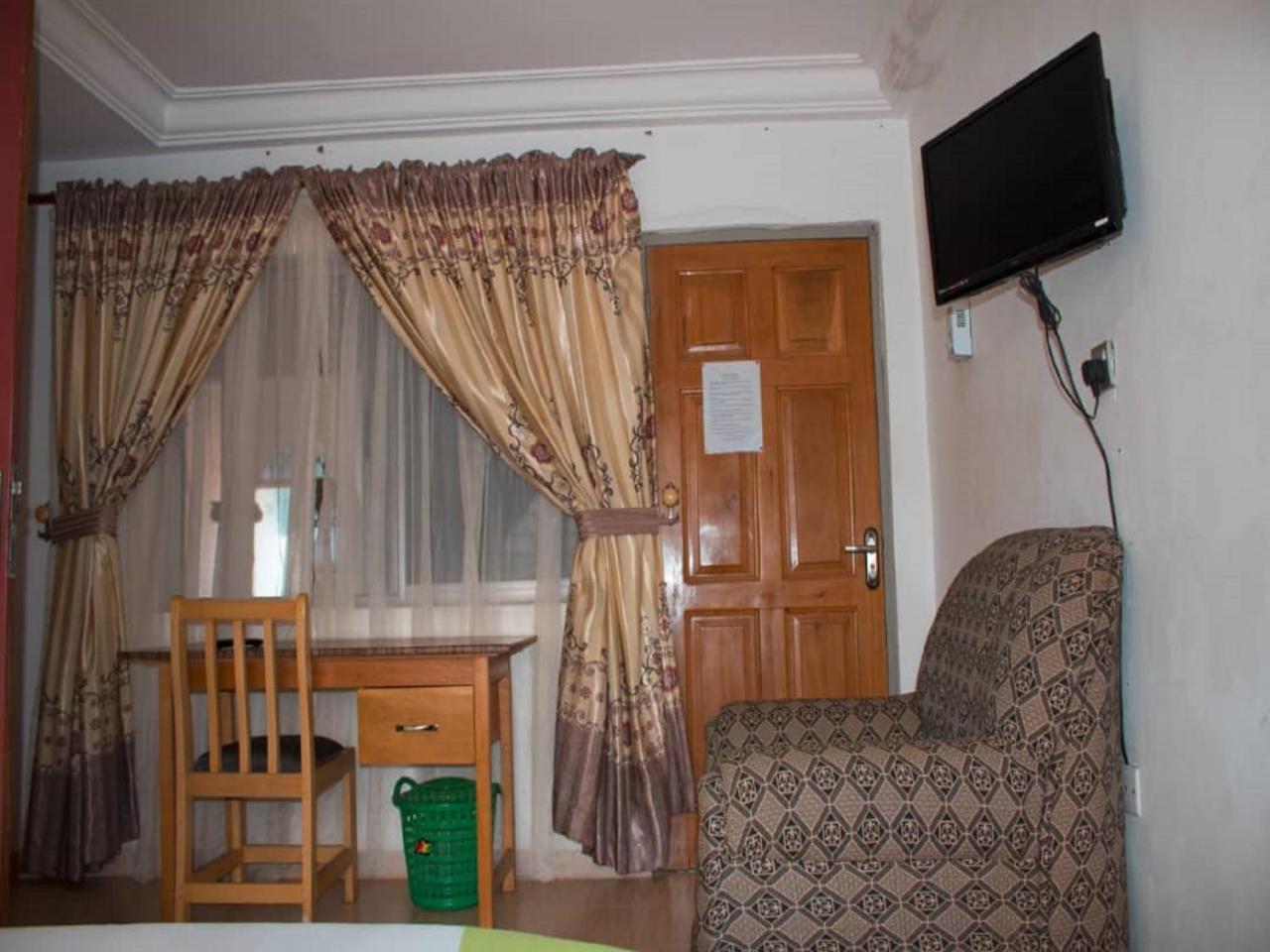 Elizz Guest House Janman المظهر الخارجي الصورة