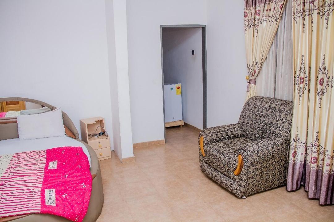 Elizz Guest House Janman المظهر الخارجي الصورة