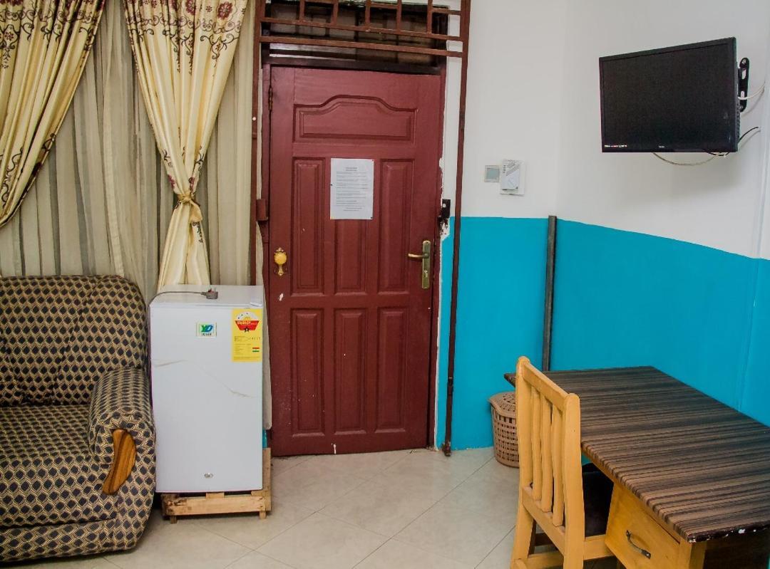 Elizz Guest House Janman المظهر الخارجي الصورة